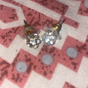 White Rhinestone Detail Stud Earrings